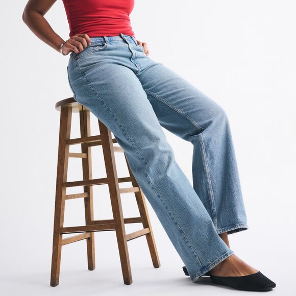 Curve Love Low Rise Baggy Jean - Picture 1 of 5